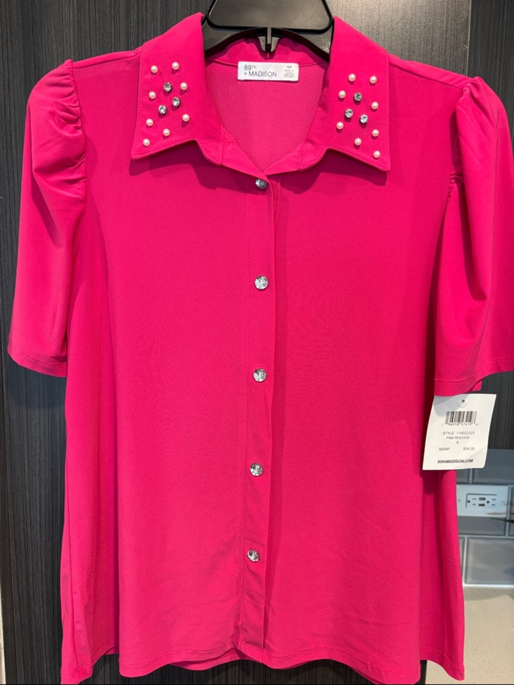 89th & Madison Hot Pink Puff-Sleeve Button-Down with Embellished Collar, NWT